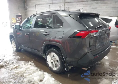 2024 Toyota Rav4 Xle z USA, uszkodzony, nr VIN 2T3P1RFV8RC442232